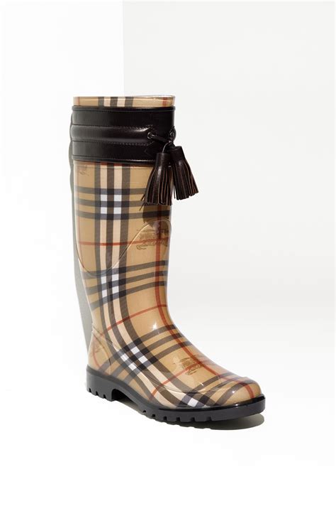 burberry brown rain boots|burberry rain boots outlet.